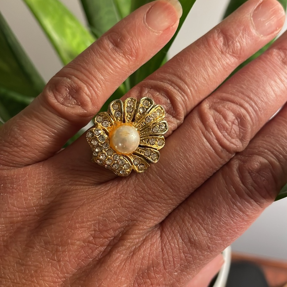 GOLD/SILVER PEARL RINGS - Picture 5 of 7